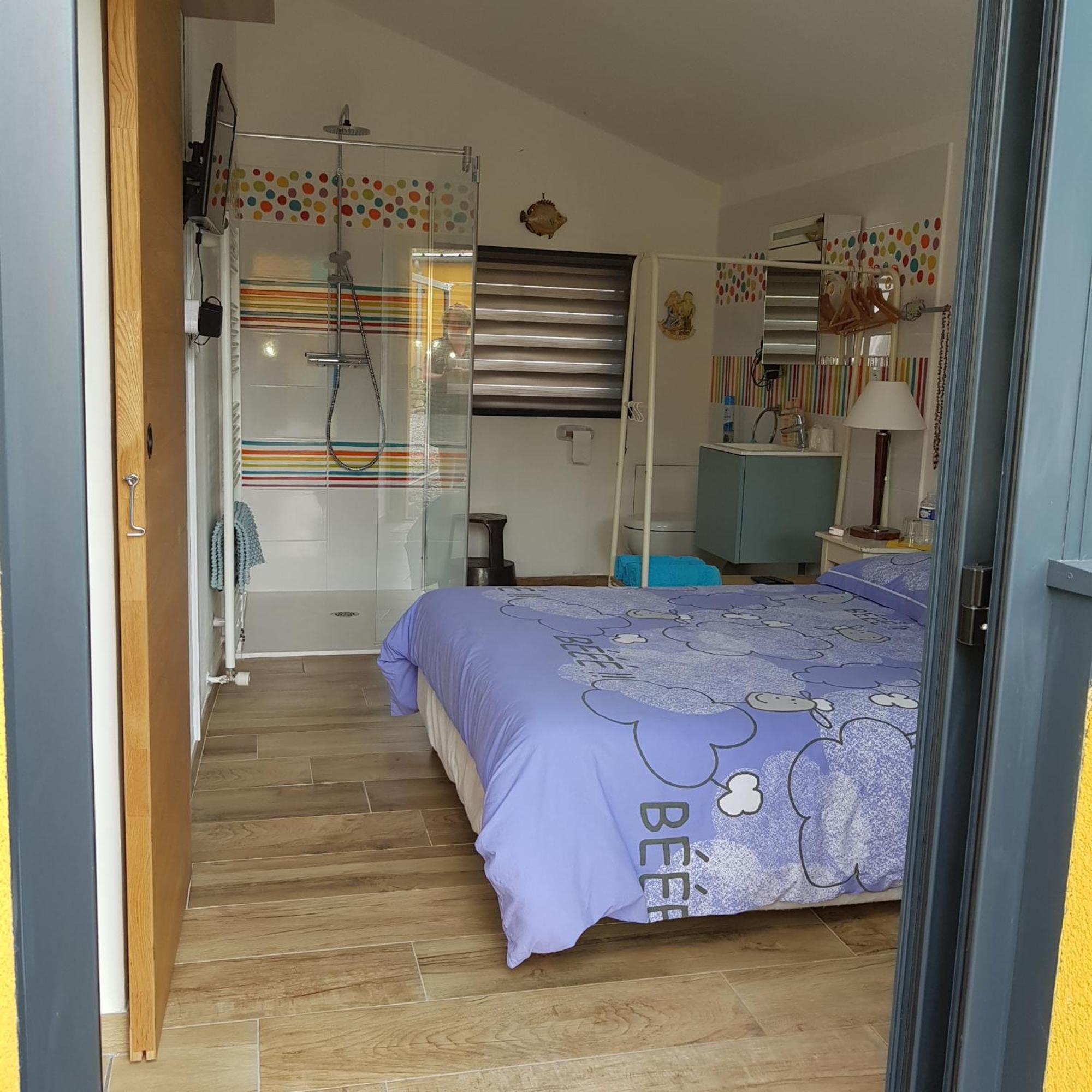 Bed and Breakfast Le Jardin Coudeville Esterno foto