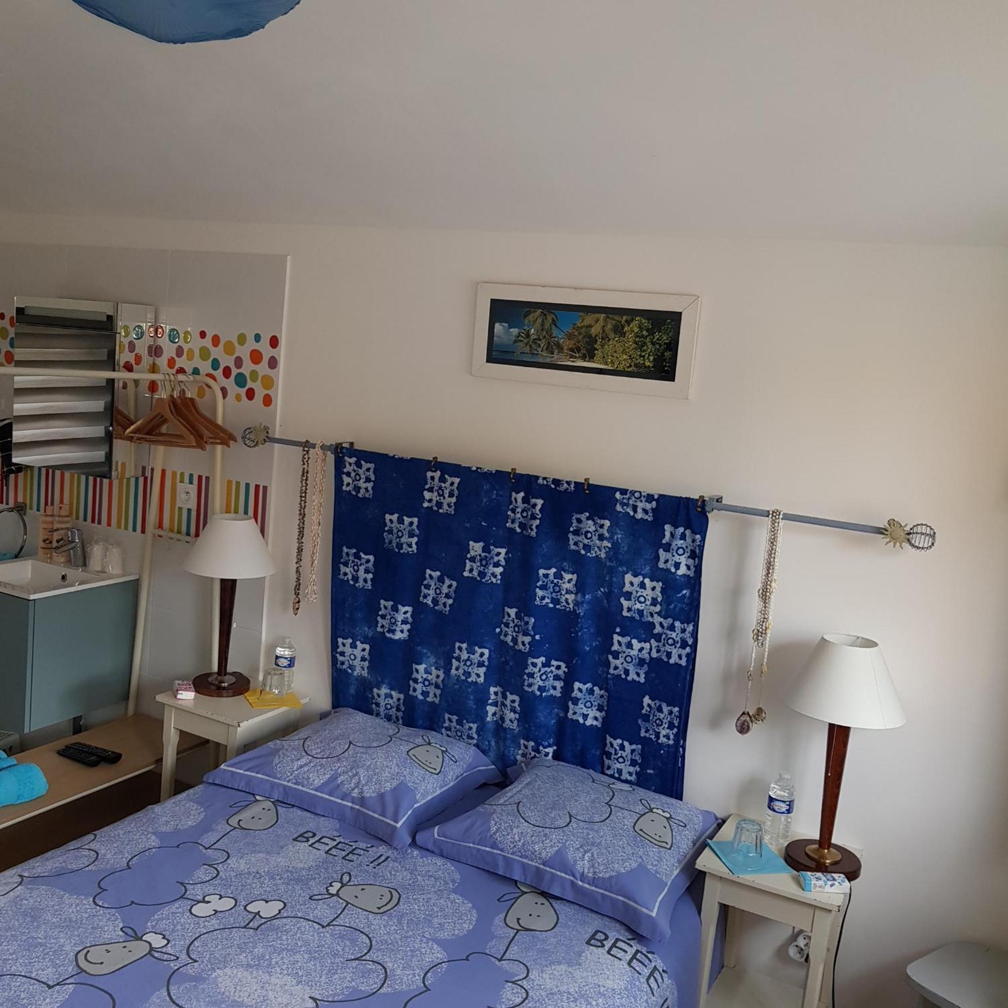 Bed and Breakfast Le Jardin Coudeville Esterno foto